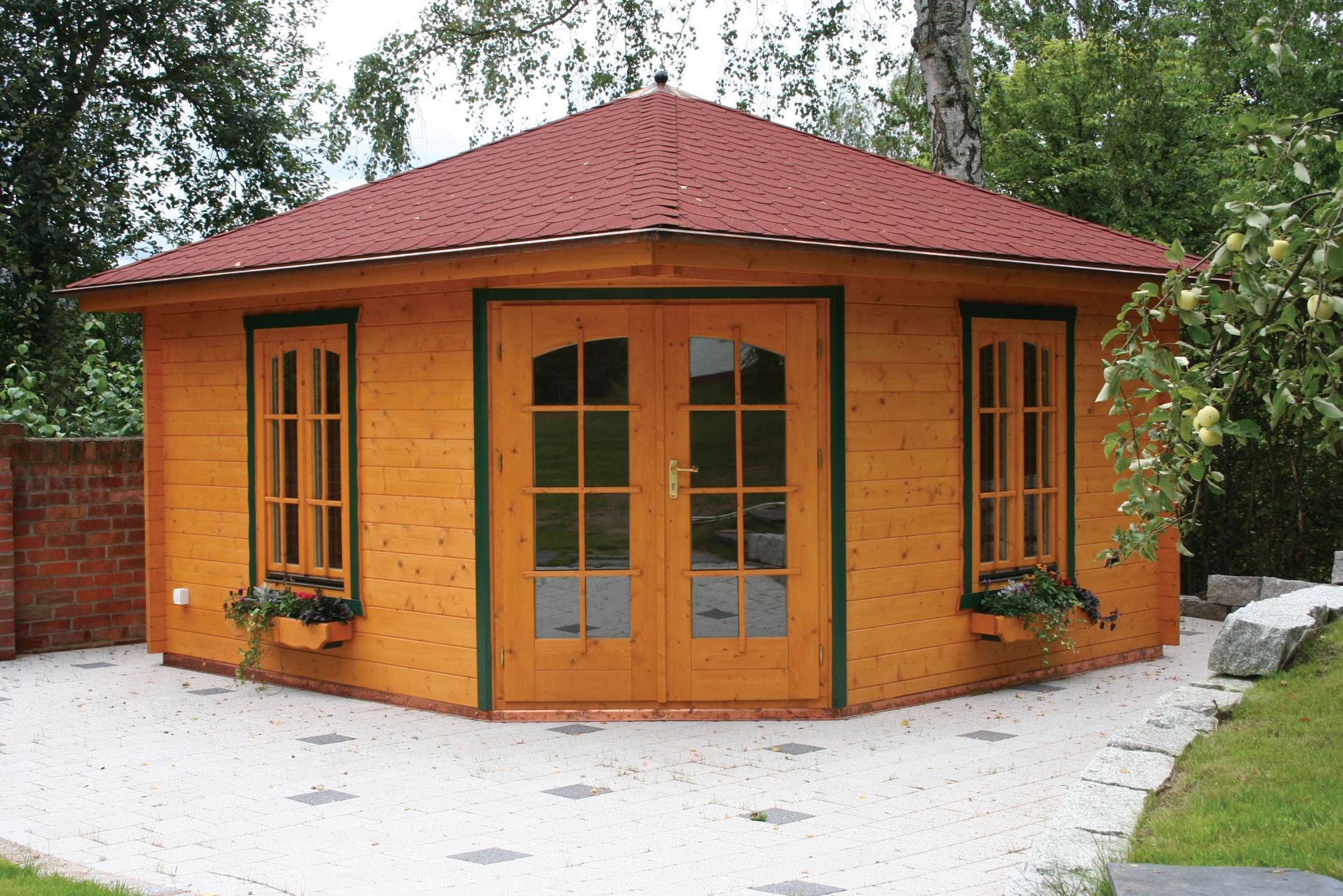 Log Cabin Garden Room